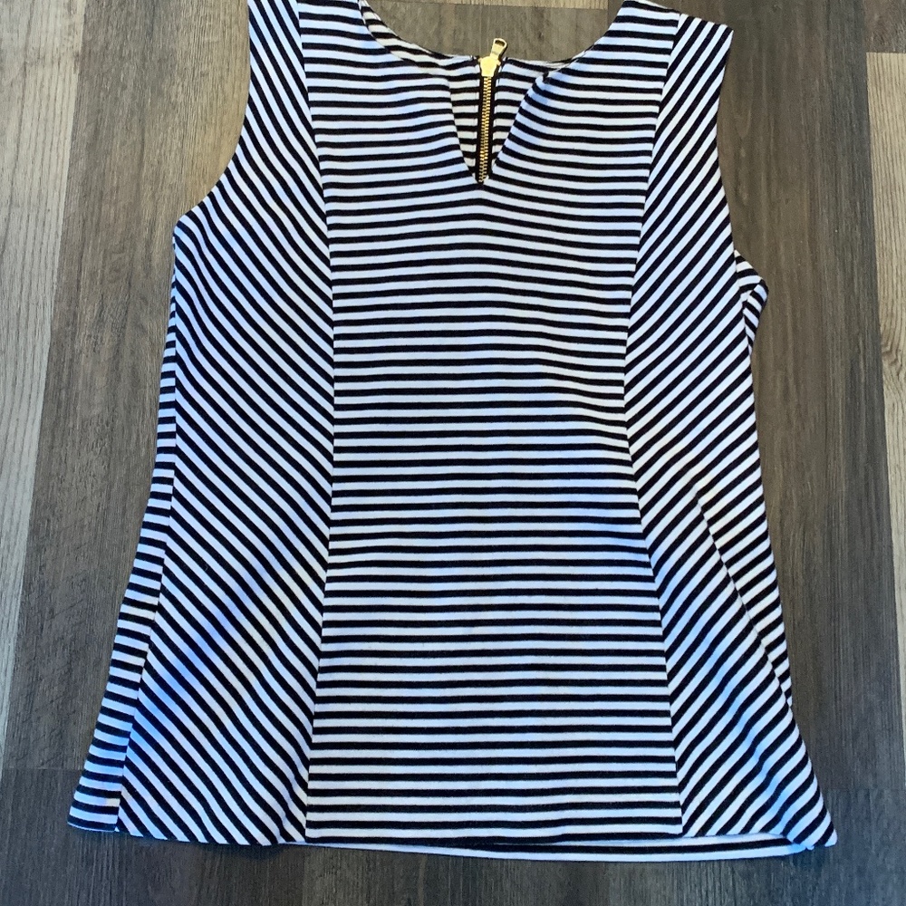 Talbots exposed back zip sleeveless top . Worn about 5x